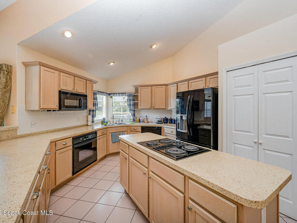 4999 Pine Lily Court, Melbourne, FL 32940