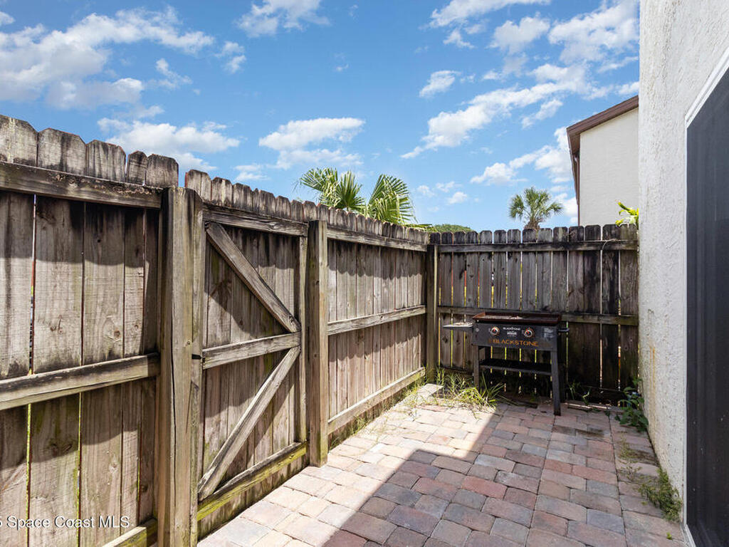 625 Ridge Club Drive, Melbourne, FL 32934