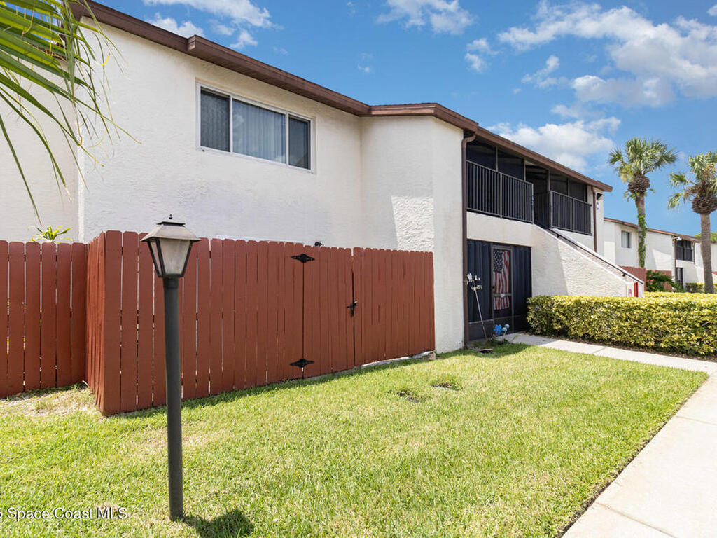 625 Ridge Club Drive, Melbourne, FL 32934