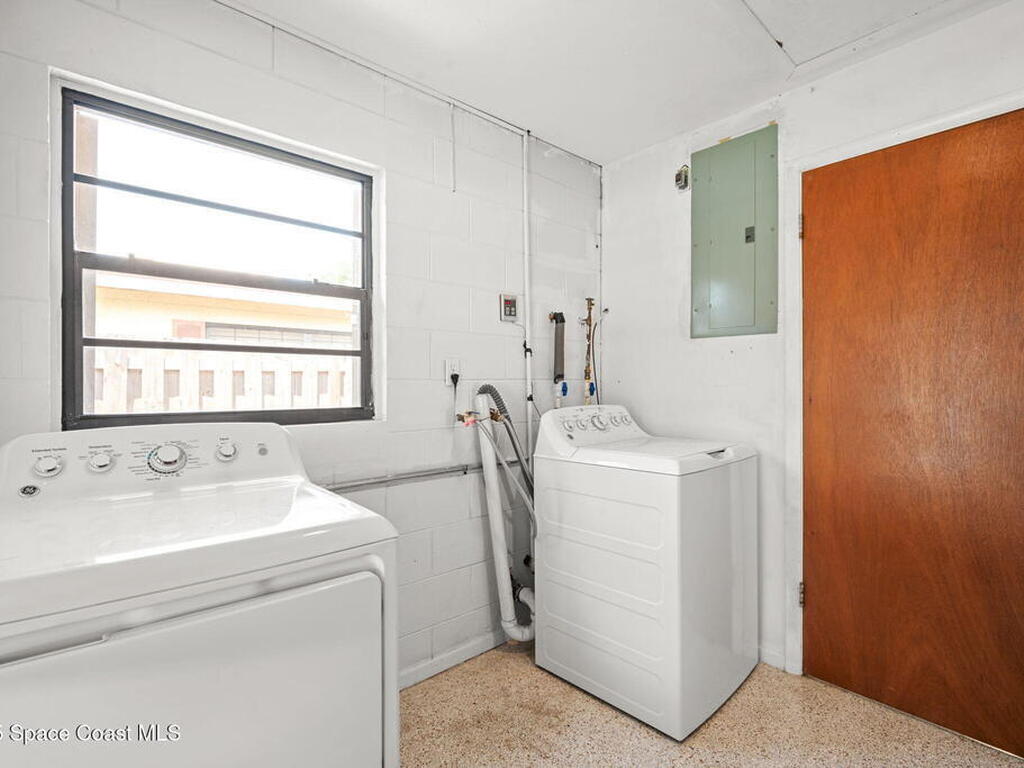270 W Lauren Court, Merritt Island, FL 32952