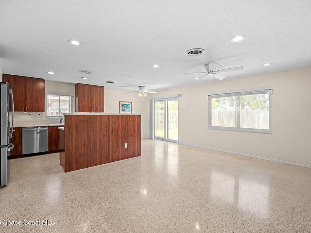 270 W Lauren Court, Merritt Island, FL 32952