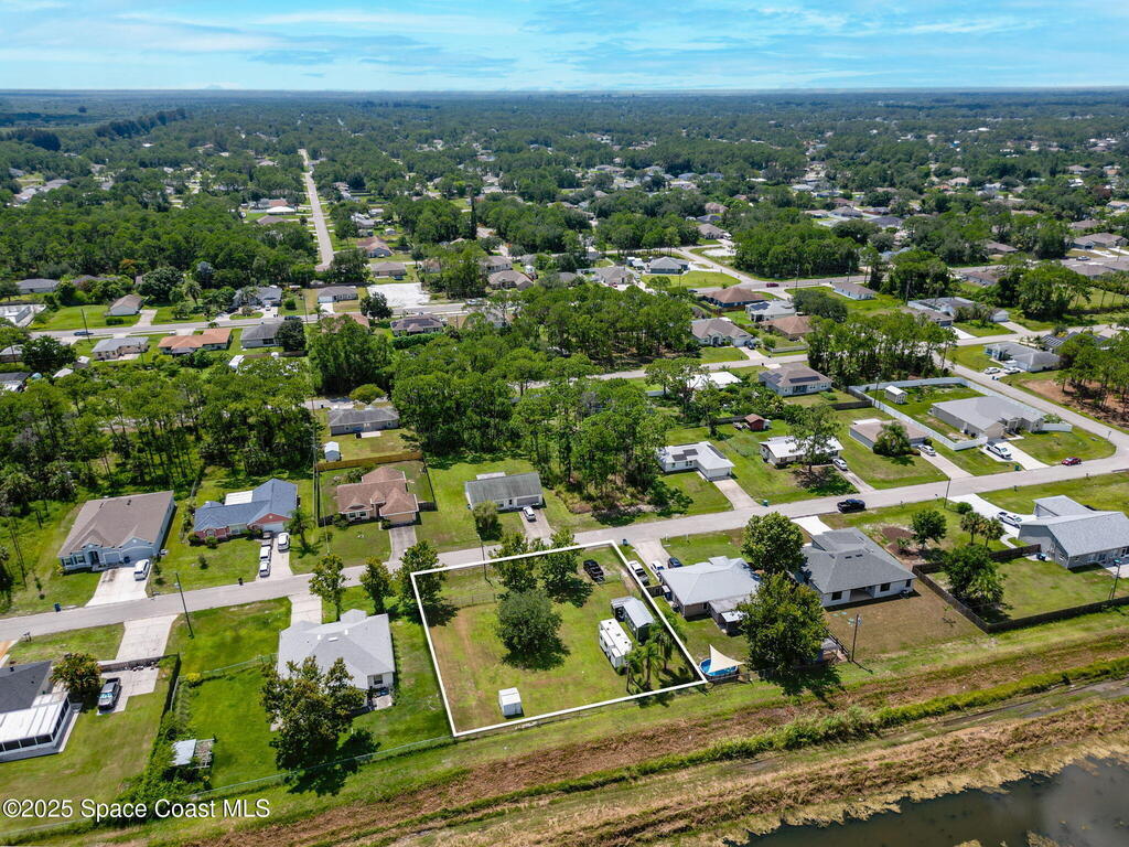 847 Tejon Avenue, Palm Bay, FL 32908