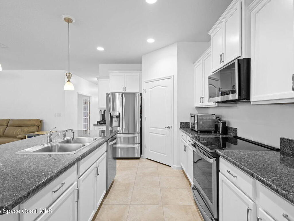 4156 Catgrass Lane, West Melbourne, FL 32904