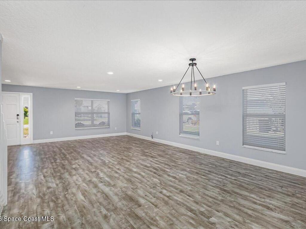 1911 Fabien Circle, Melbourne, FL 32940