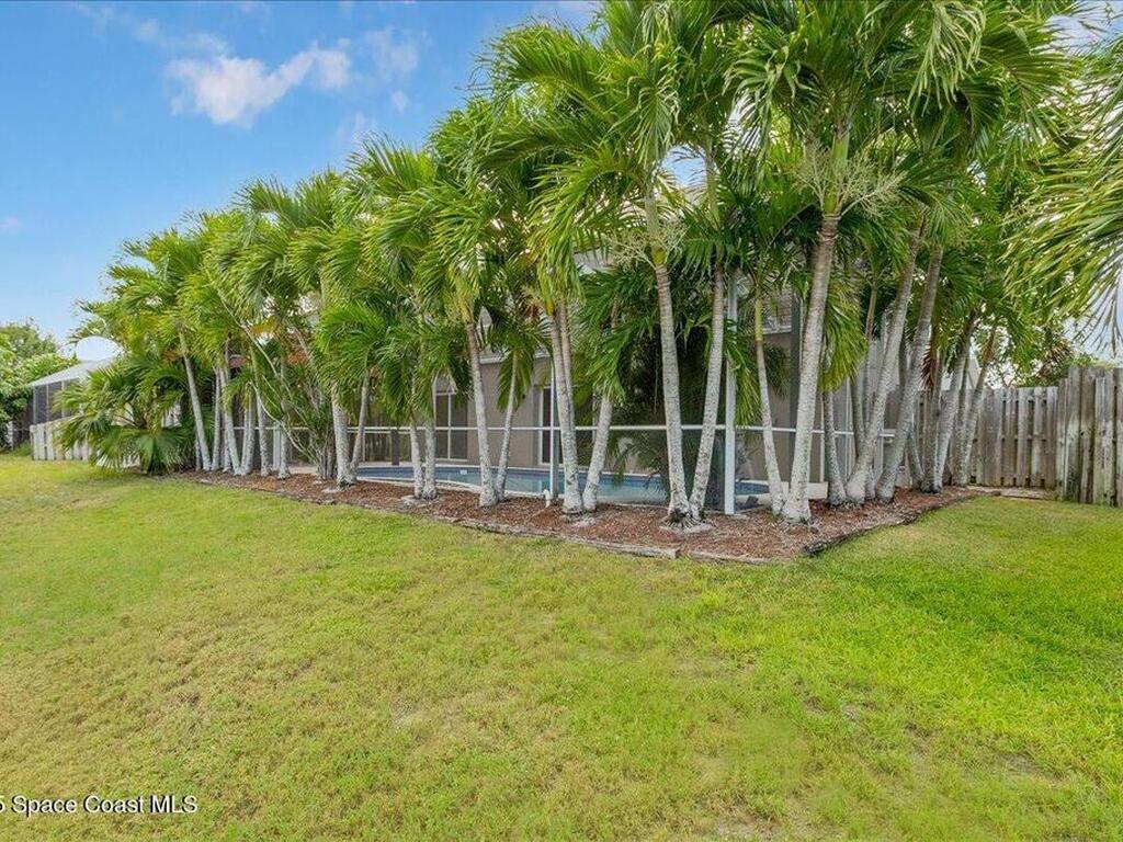 1911 Fabien Circle, Melbourne, FL 32940