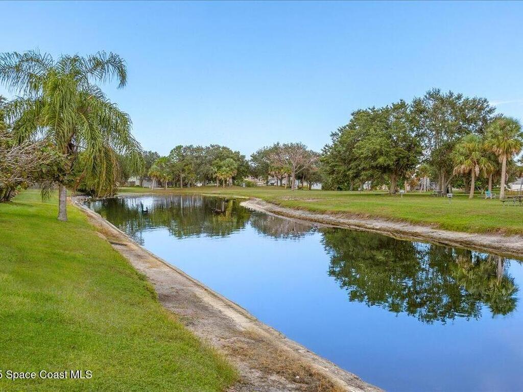 1911 Fabien Circle, Melbourne, FL 32940