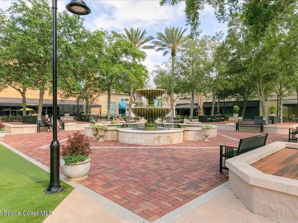1911 Fabien Circle, Melbourne, FL 32940