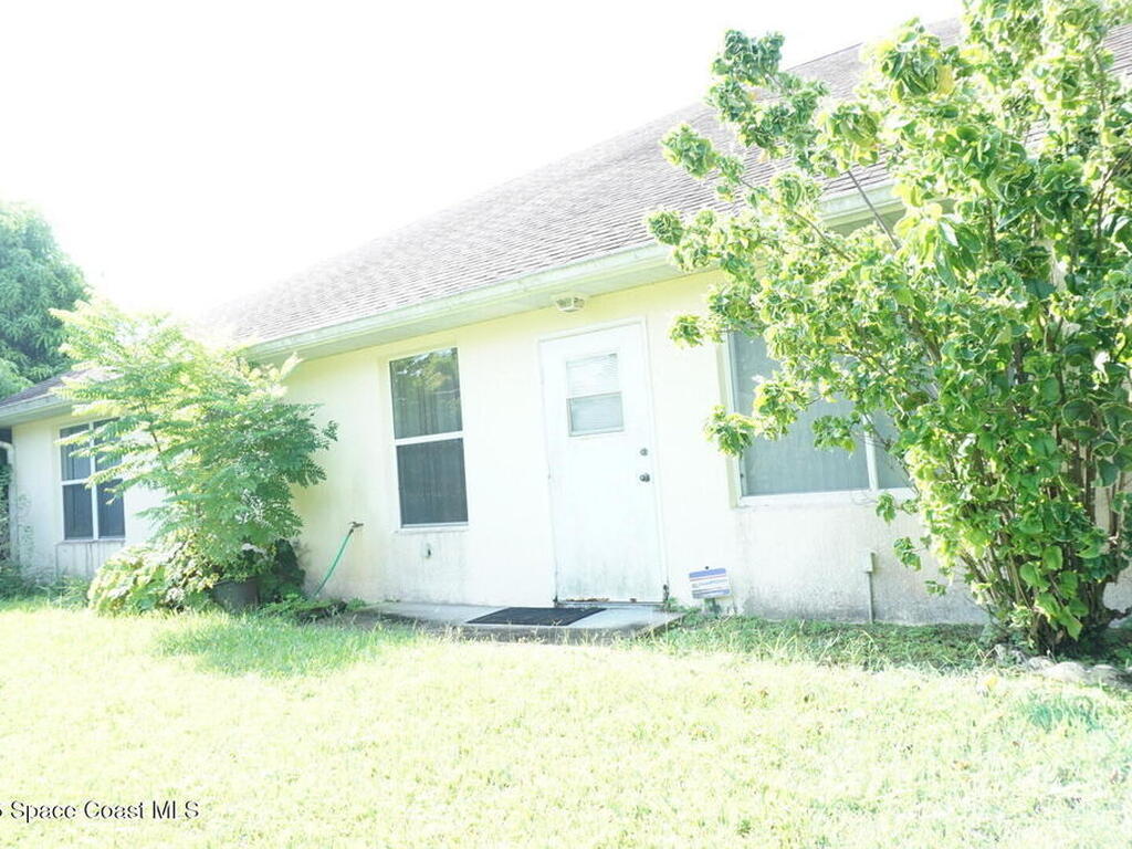 711 Hunan Street, Palm Bay, FL 32907