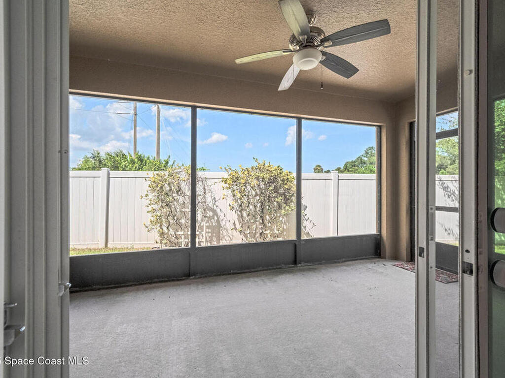 920 Bear Lake Drive, Rockledge, FL 32955