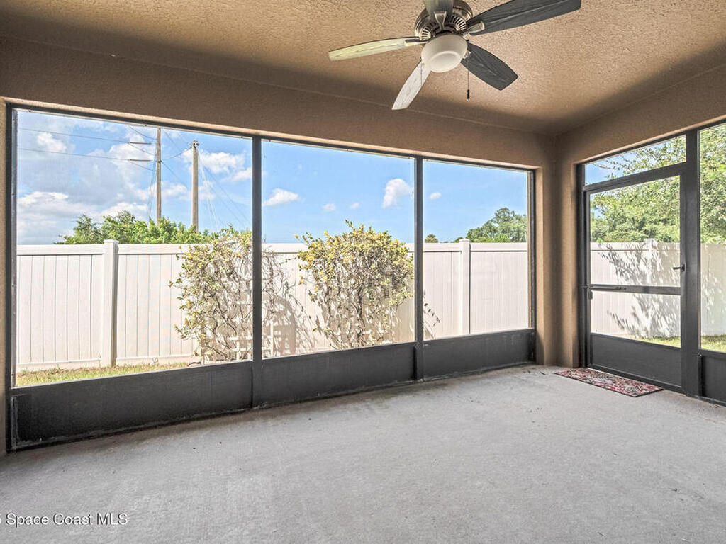 920 Bear Lake Drive, Rockledge, FL 32955