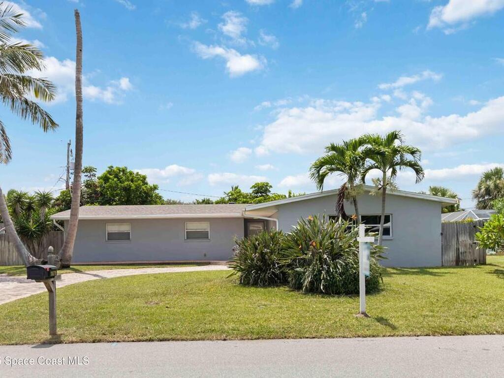 1871 Bel Court, Indialantic, FL 32903