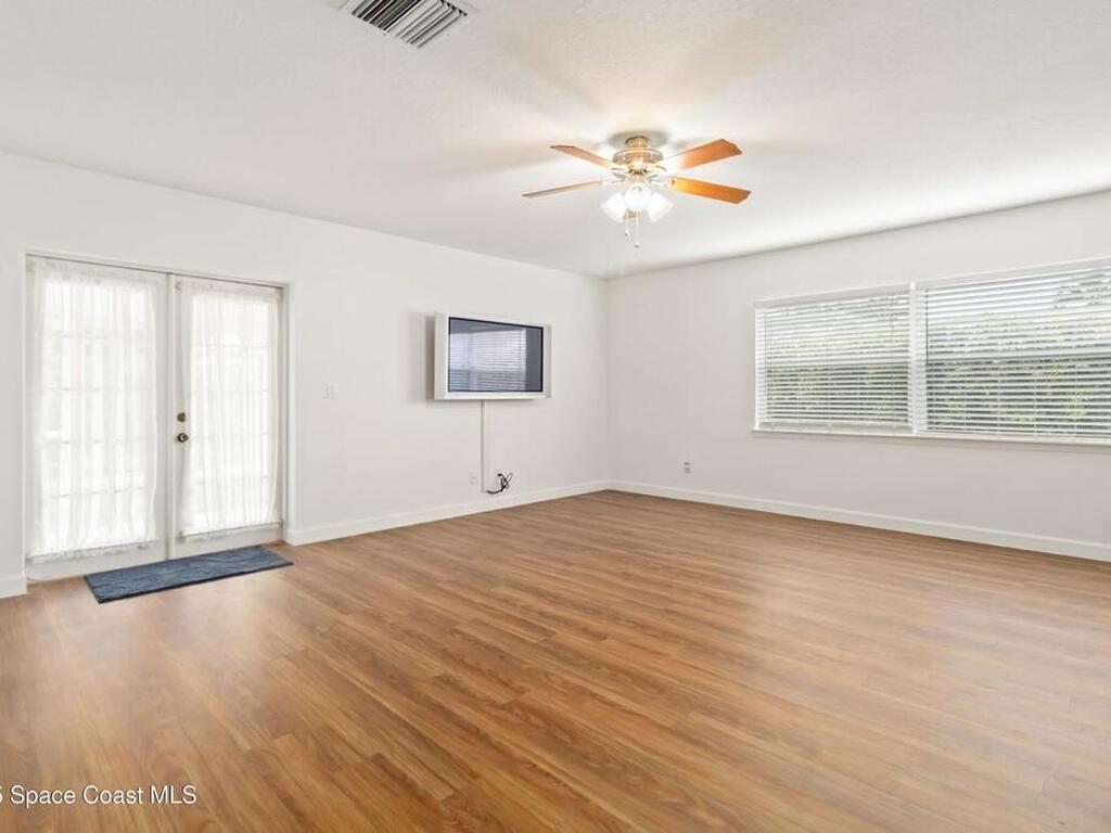 1871 Bel Court, Indialantic, FL 32903