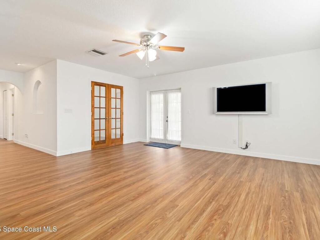 1871 Bel Court, Indialantic, FL 32903