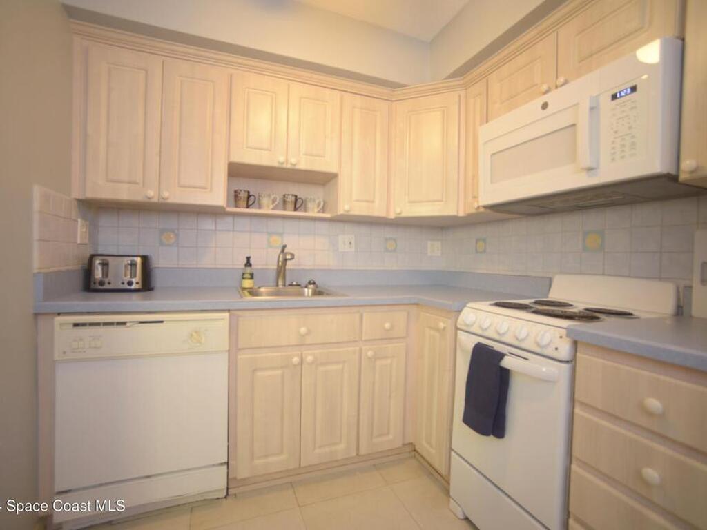 171 Wakulla Lane, Cocoa Beach, FL 32931