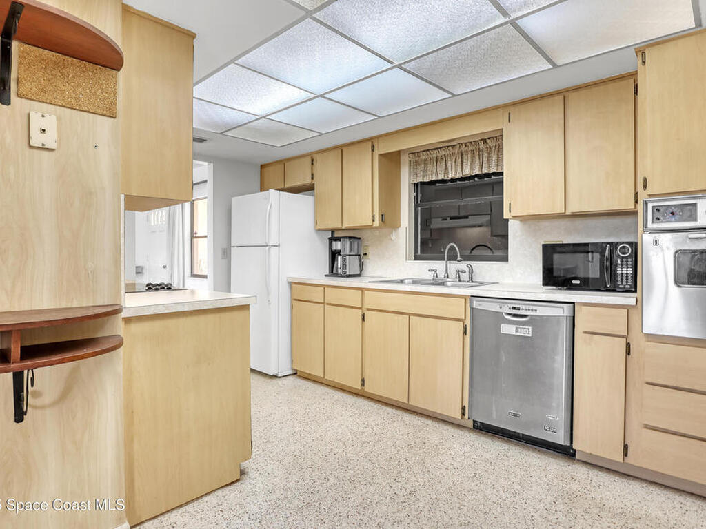 1510 Holly Avenue, Merritt Island, FL 32952