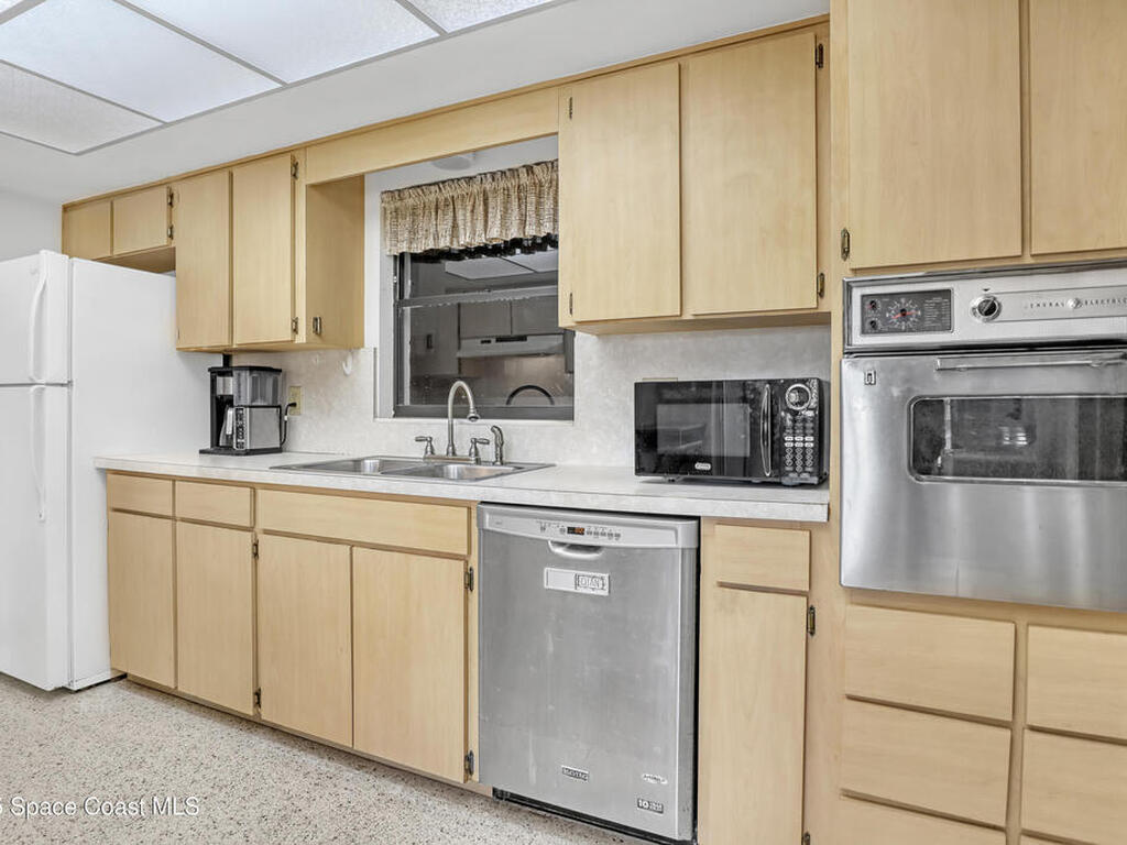 1510 Holly Avenue, Merritt Island, FL 32952