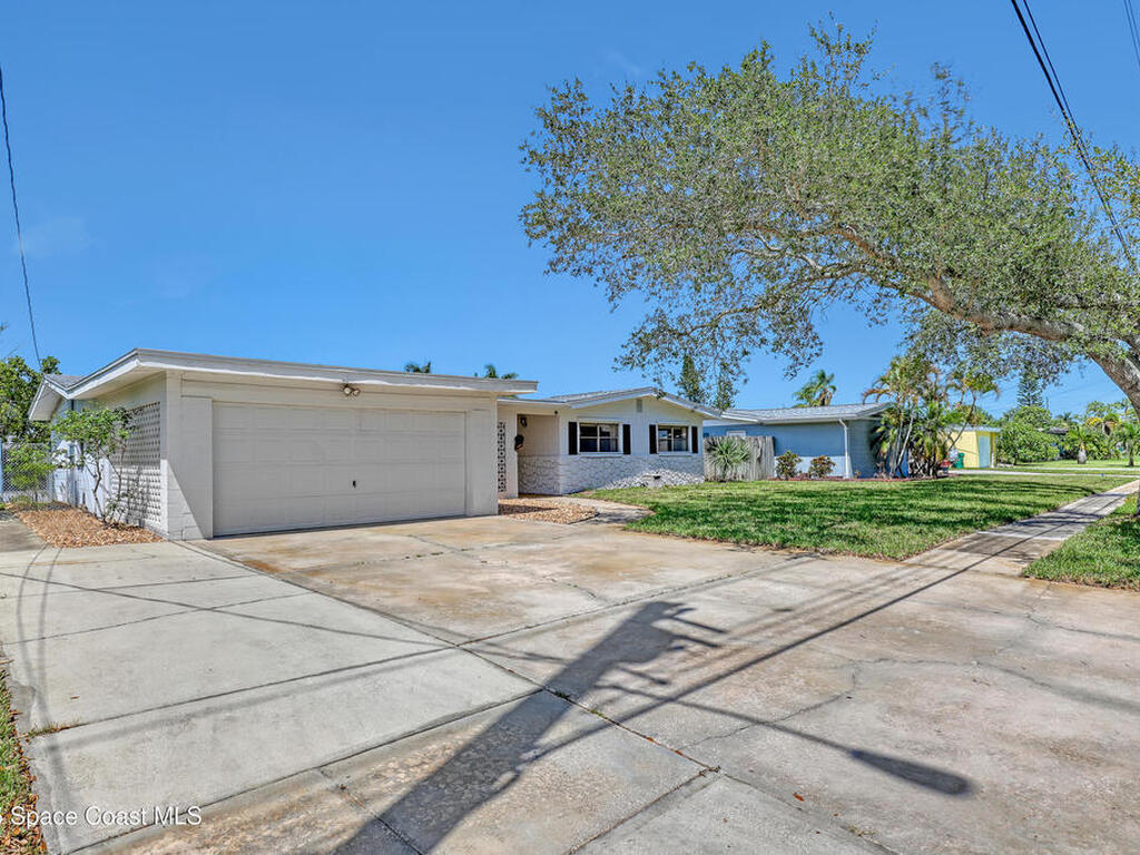 1510 Holly Avenue, Merritt Island, FL 32952