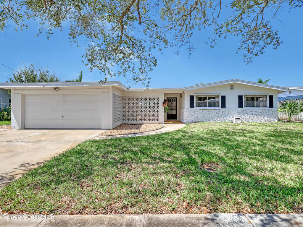 1510 Holly Avenue, Merritt Island, FL 32952