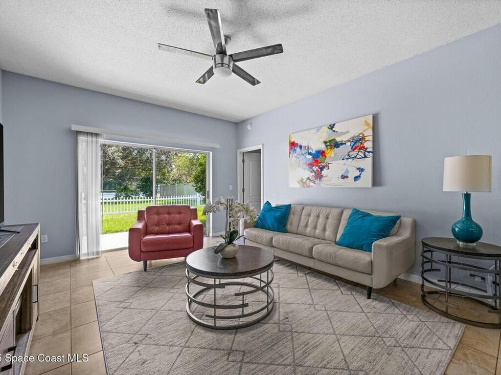 1850 Emerald Green Circle, Oviedo, FL 32765