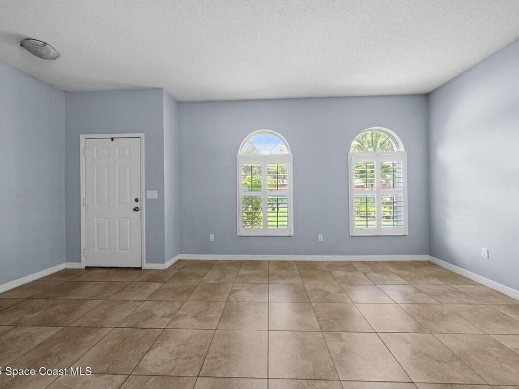 1850 Emerald Green Circle, Oviedo, FL 32765