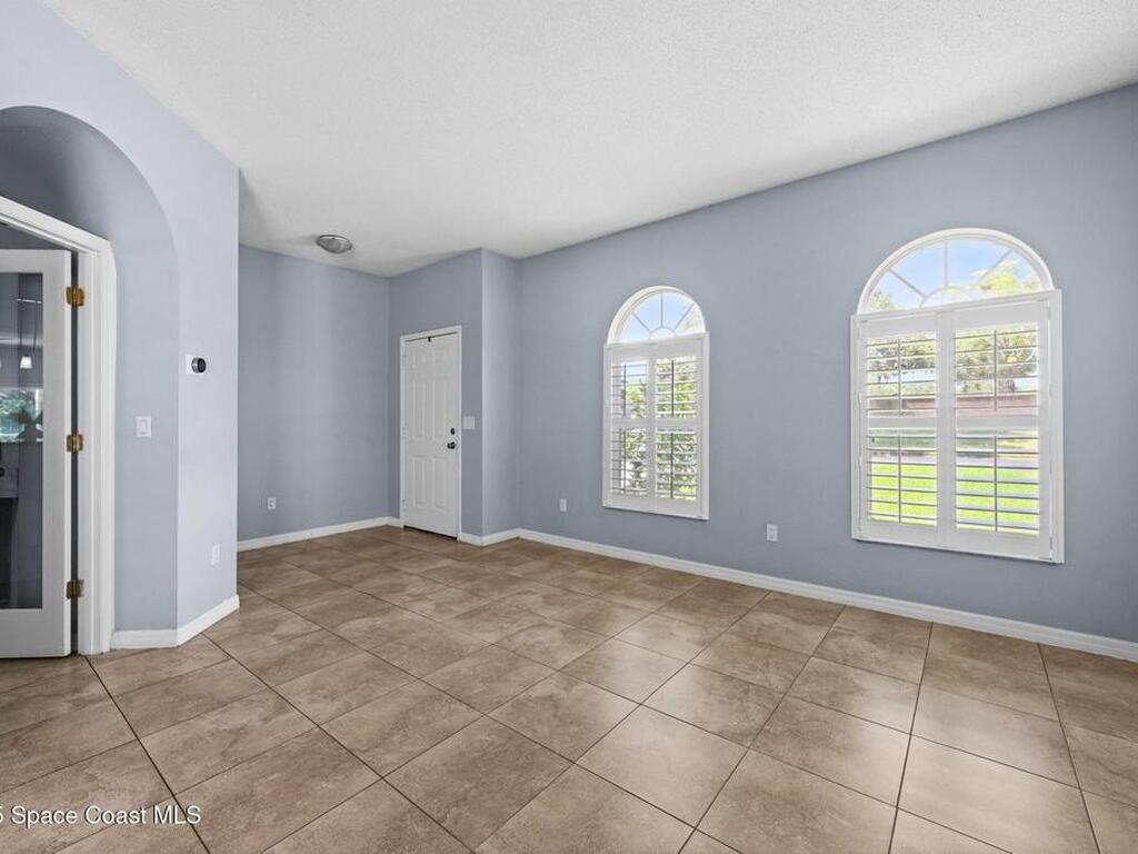 1850 Emerald Green Circle, Oviedo, FL 32765