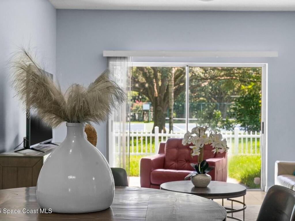 1850 Emerald Green Circle, Oviedo, FL 32765