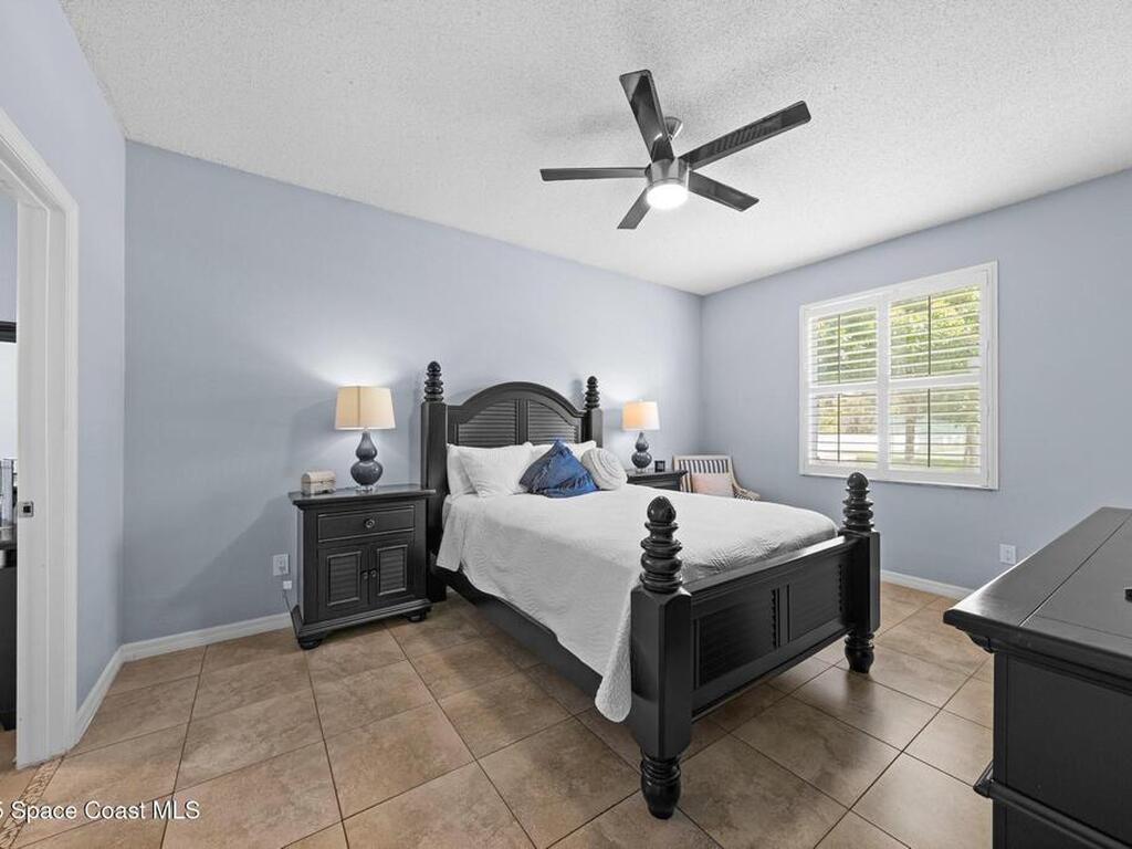 1850 Emerald Green Circle, Oviedo, FL 32765