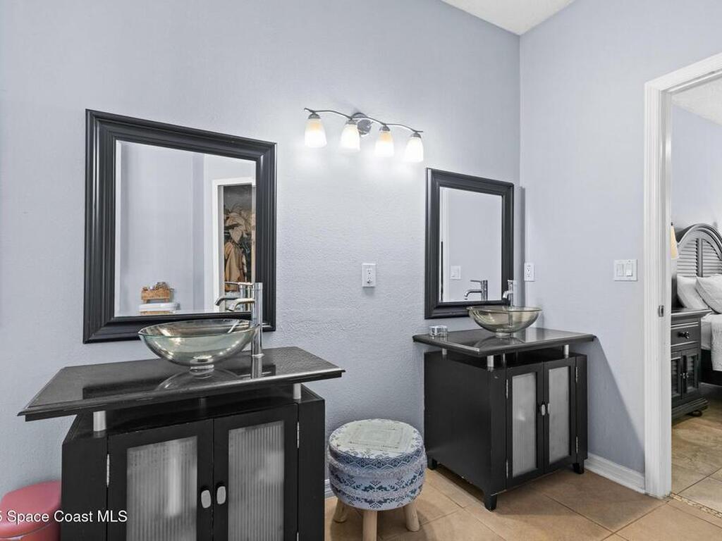 1850 Emerald Green Circle, Oviedo, FL 32765