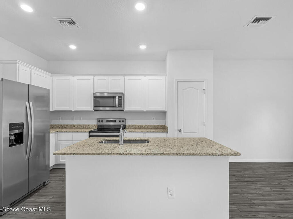 1150 Saturn Street, Palm Bay, FL 32909