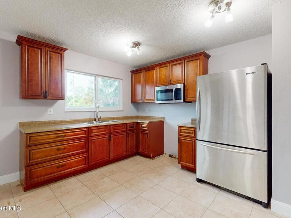 1053 Zambrana Street, Palm Bay, FL 32909