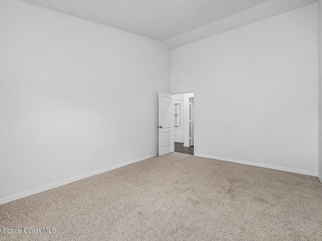 884 Aruba Avenue, Palm Bay, FL 32909