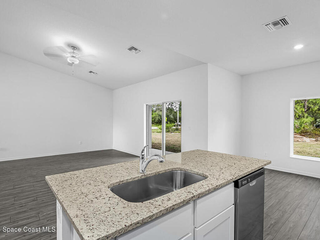 1441 Paramount Avenue, Palm Bay, FL 32909