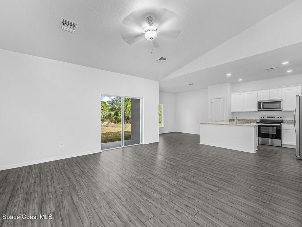 1441 Paramount Avenue, Palm Bay, FL 32909