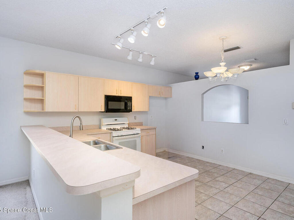 982 Villa Drive, Melbourne, FL 32940