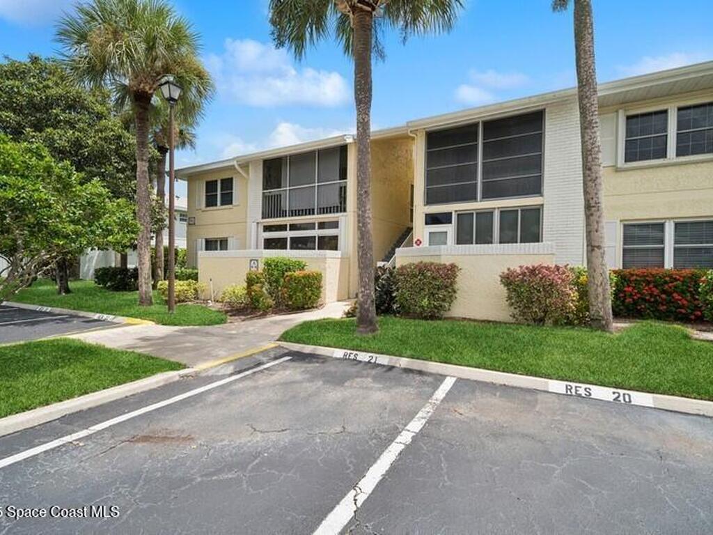 993 Sonesta Avenue, Palm Bay, FL 32905