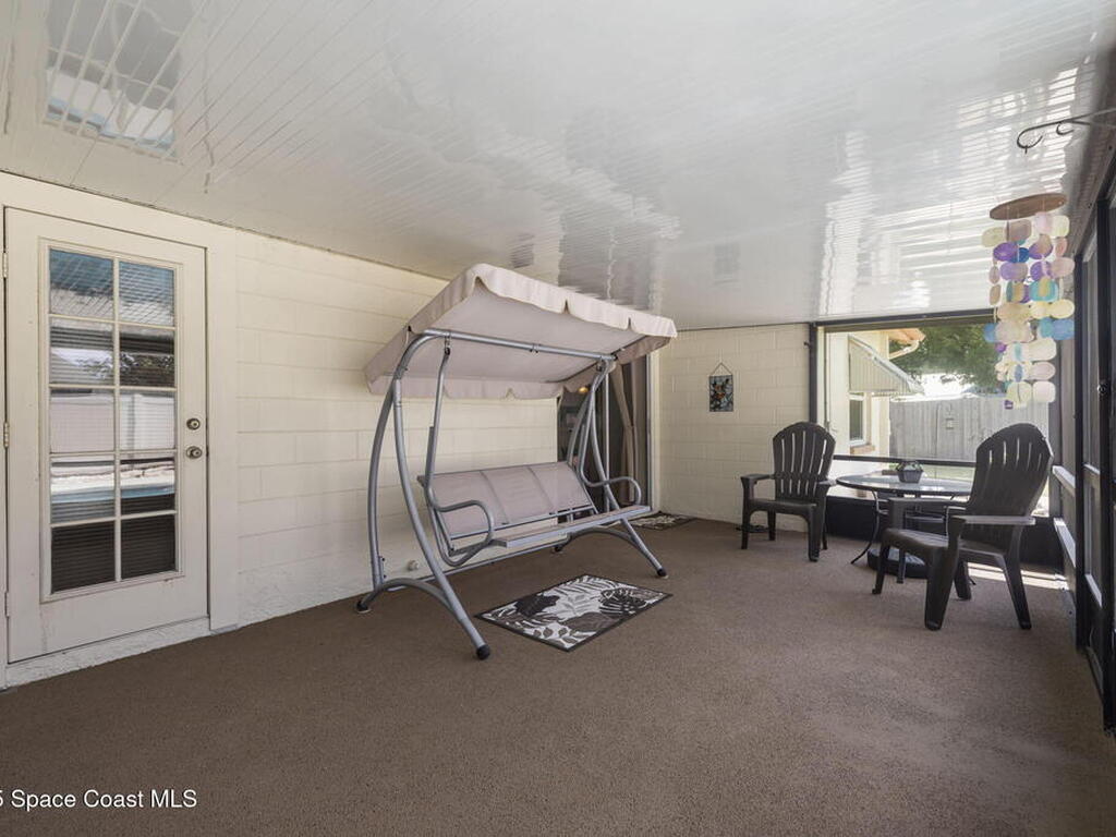 4738 N Dawnmeadow Court, Plant City, FL 33566