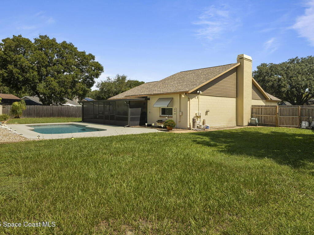 4738 N Dawnmeadow Court, Plant City, FL 33566