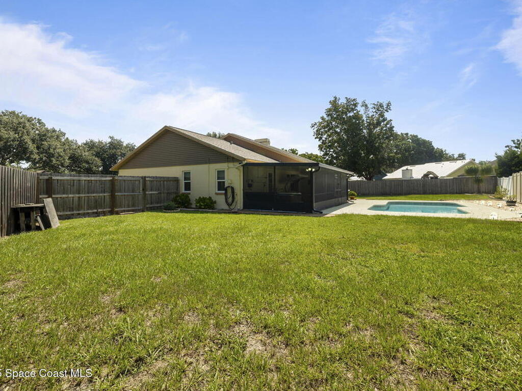 4738 N Dawnmeadow Court, Plant City, FL 33566