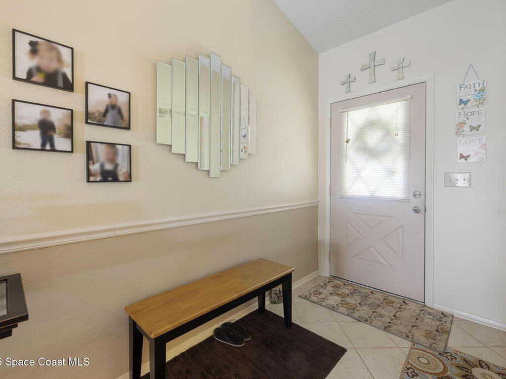 4738 N Dawnmeadow Court, Plant City, FL 33566