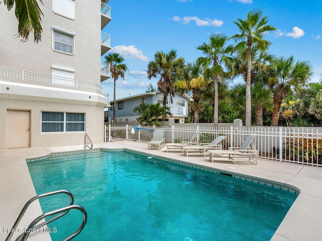 1155 S Atlantic Avenue, Cocoa Beach, FL 32931