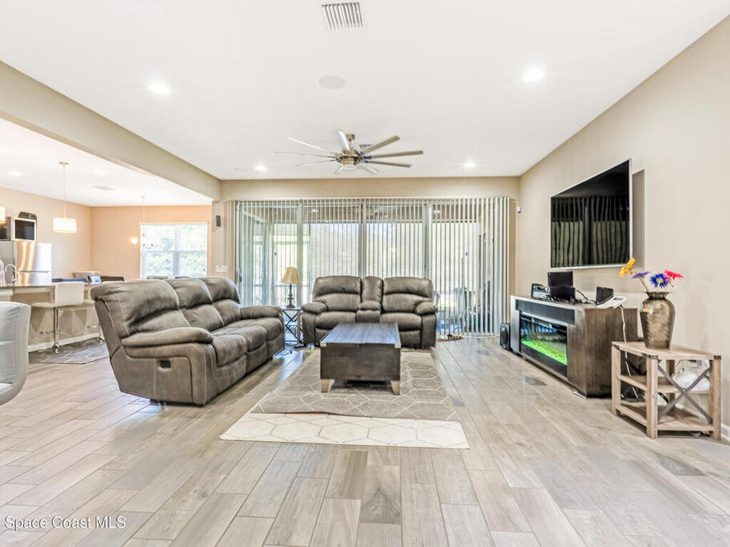 1626 Highbanks Circle, Winter Garden, FL 34787
