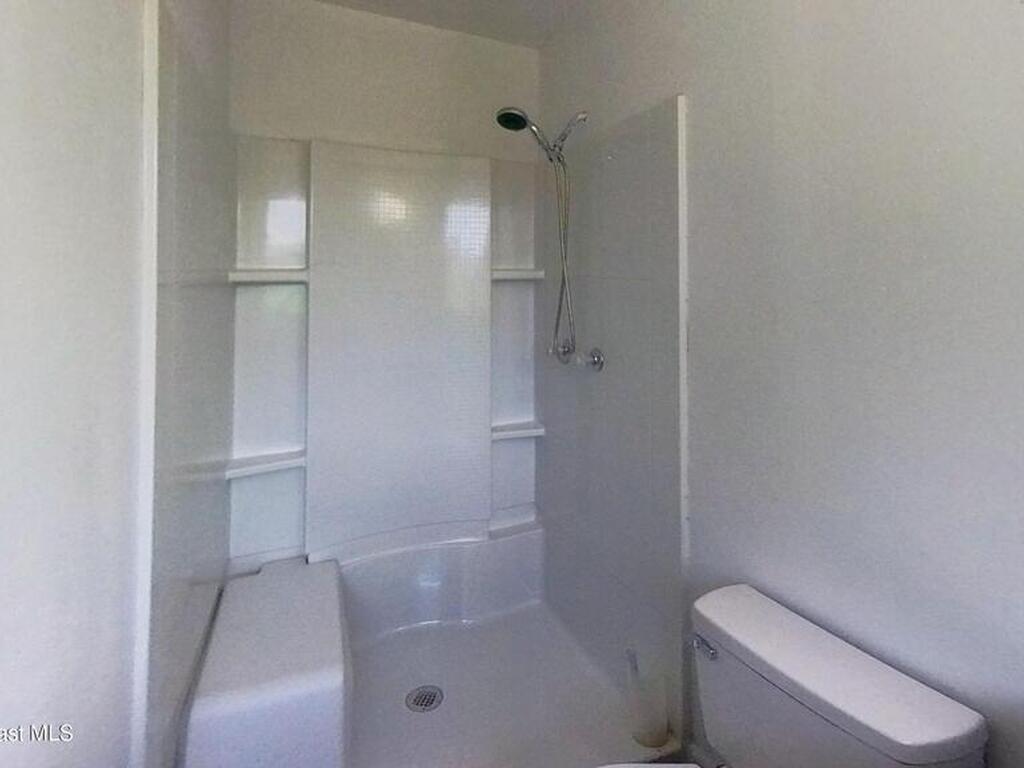 581 Borraclough Avenue, Palm Bay, FL 32907