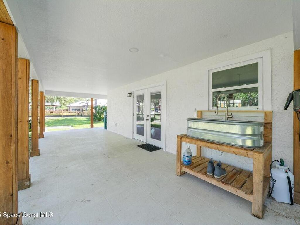 1325 Friday Road, Cocoa, FL 32926