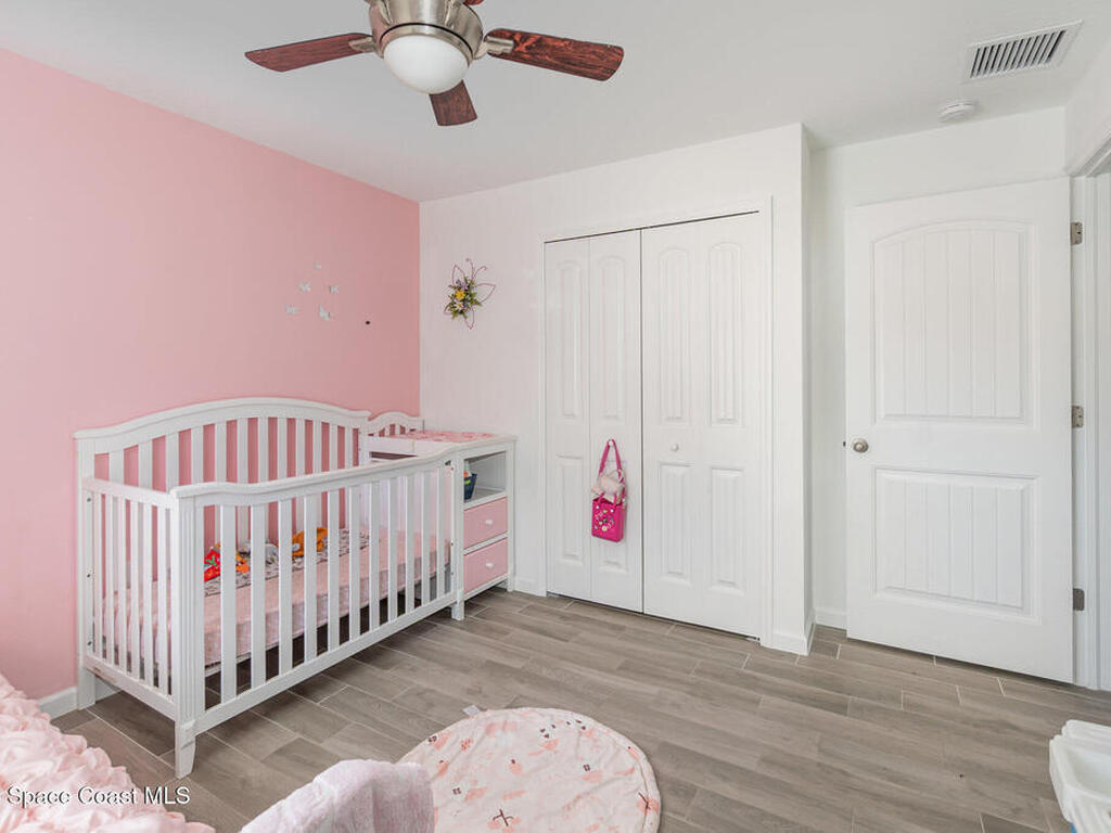 1534 Pine Street, Orlando, FL 32824