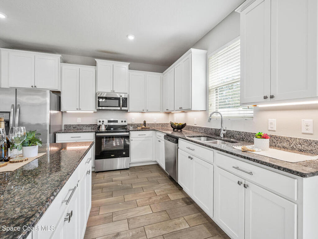 1061 Peta Way, Melbourne, FL 32940