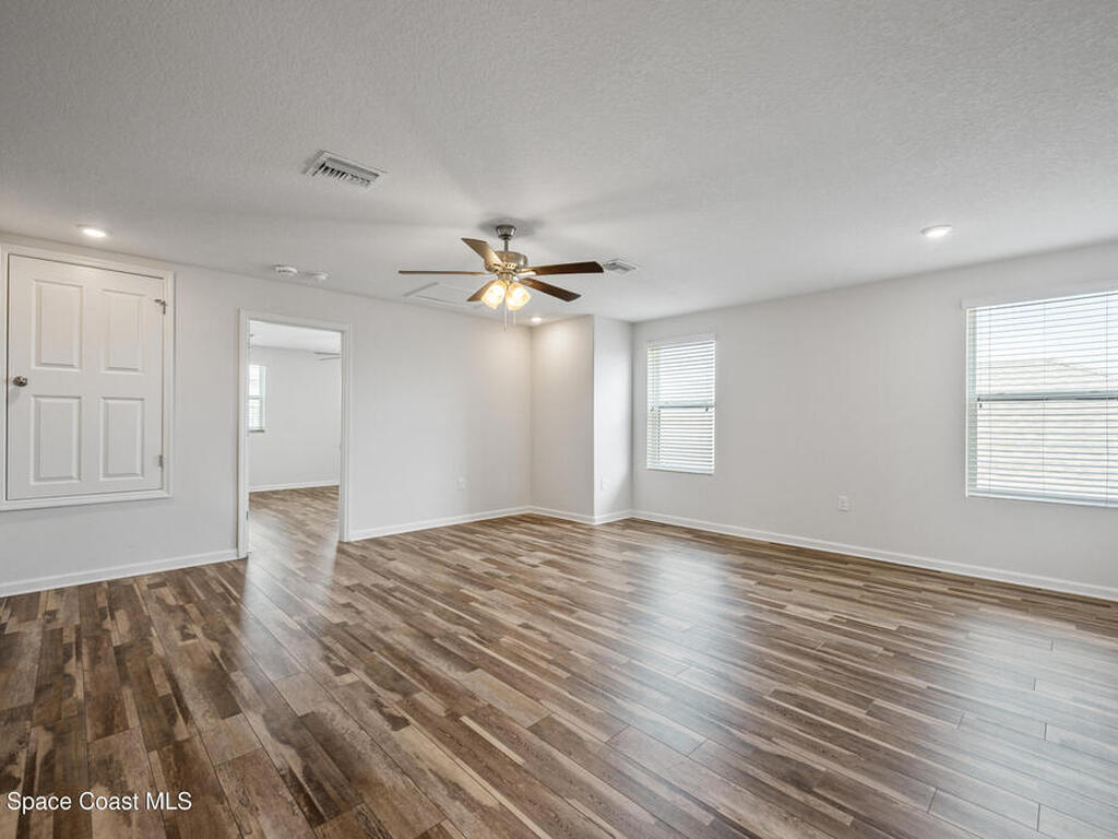 1061 Peta Way, Melbourne, FL 32940