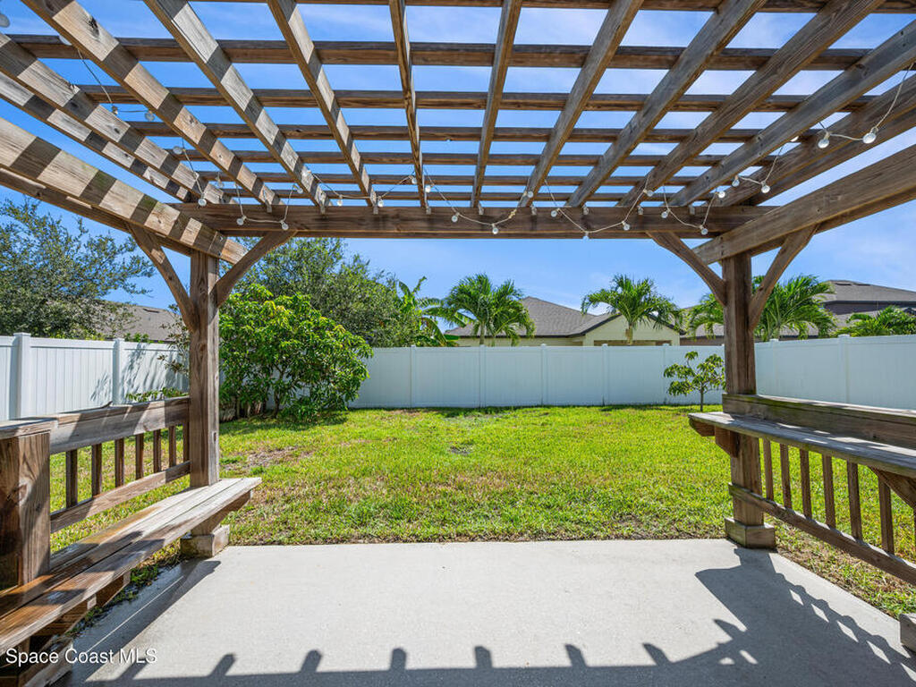 1061 Peta Way, Melbourne, FL 32940