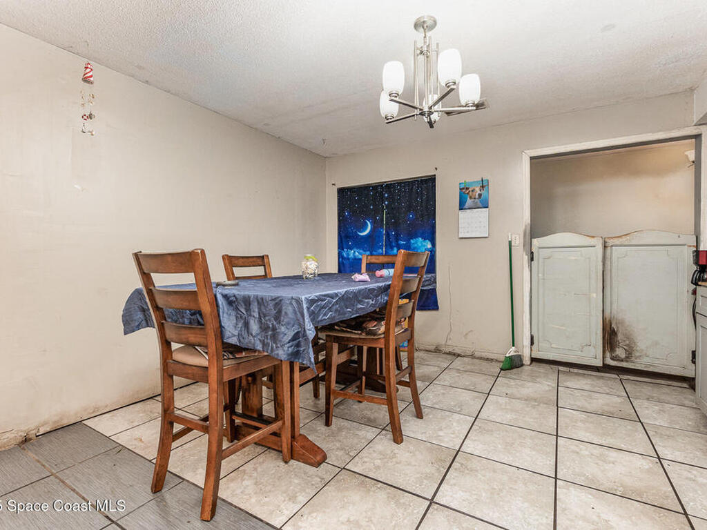 2900 Woodbridge Lane, Orlando, FL 32808