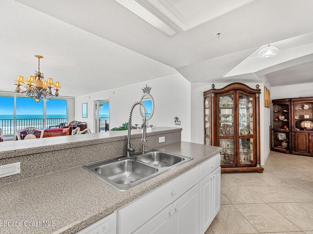 301 N Atlantic Avenue, Cocoa Beach, FL 32931