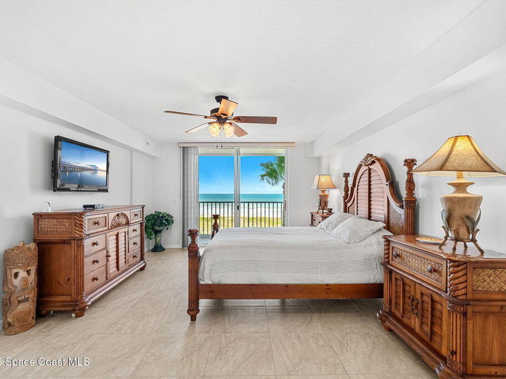 301 N Atlantic Avenue, Cocoa Beach, FL 32931